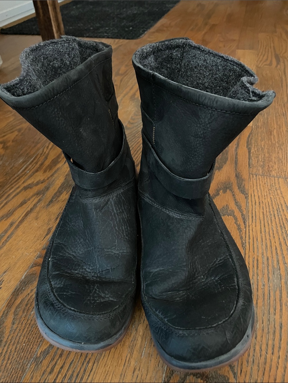 Chaco Hopi boots